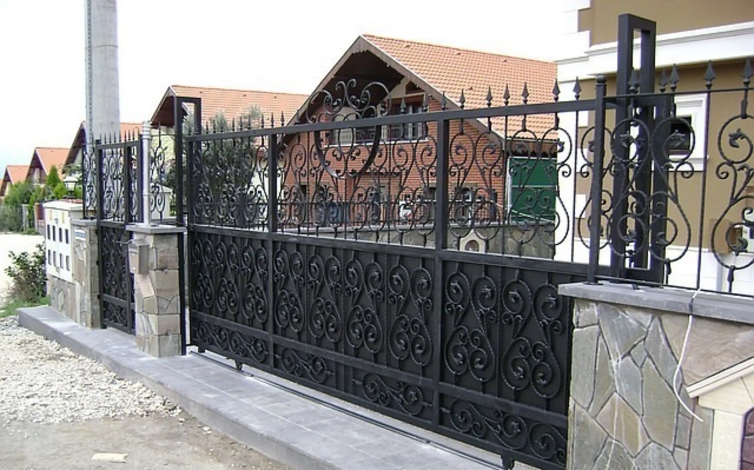 Bahçe Kapısı Sistemleri
