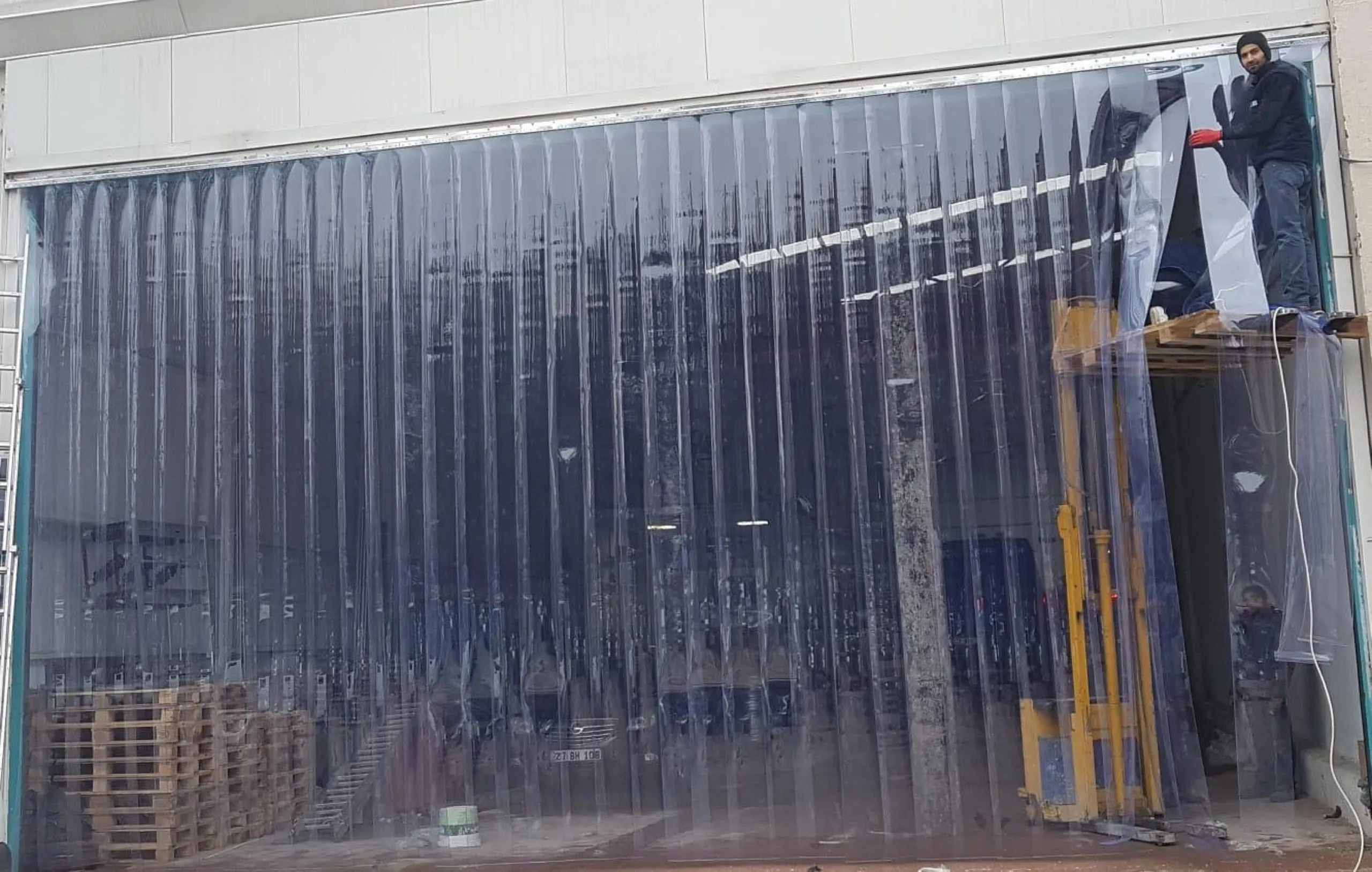 OSB – PVC Şerit Perde Projesi