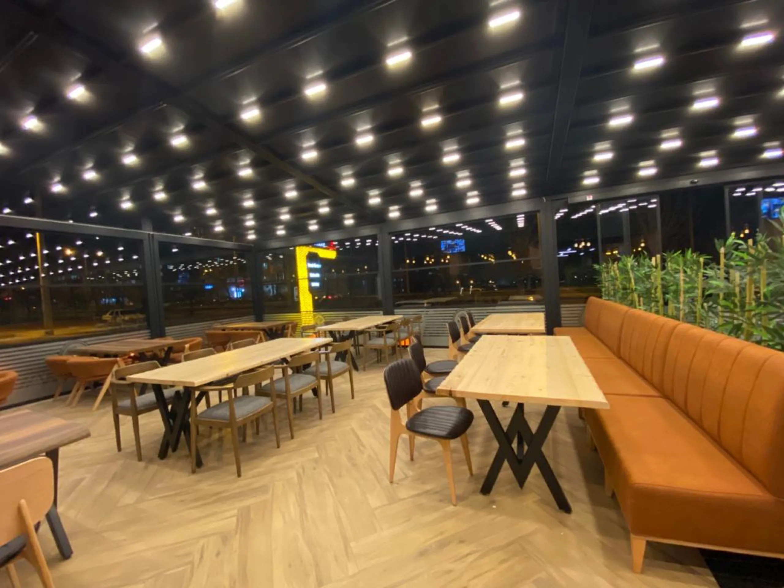 Siverek Nan Et – Pergole ve Giyotin Cam Projesi