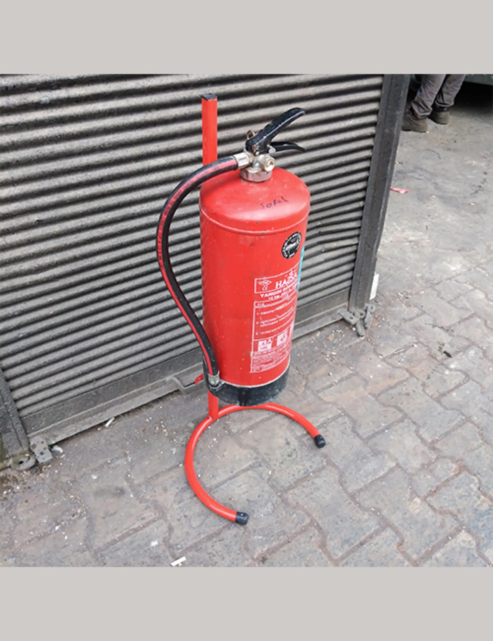 CO2 Yangın Tüpü Askısı